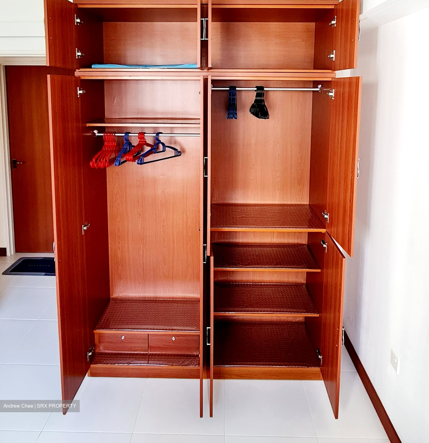 Sengkang West Way (Sengkang),  #425228641